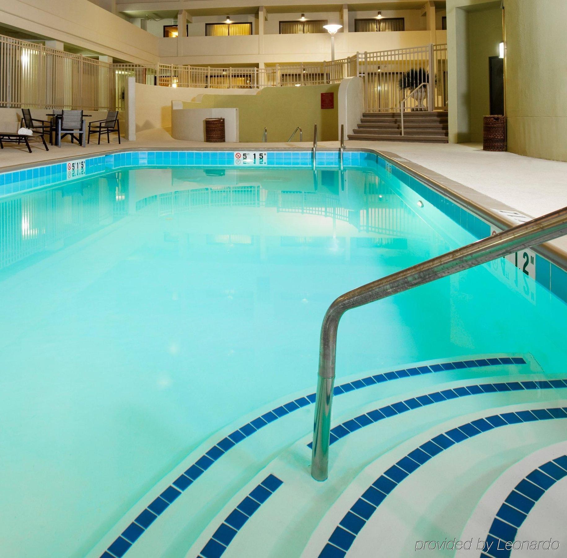 Crowne Plaza Indianapolis-airport By Ihg Hotel Indianápolis