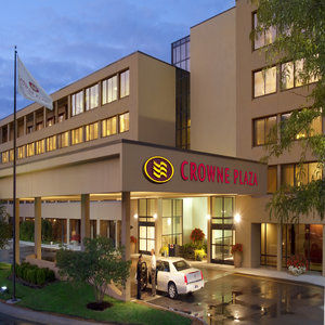 Crowne Plaza Indianapolis-airport By Ihg Hotel