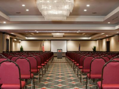 Hotel Crowne Plaza Indianapolis-airport By Ihg 4*