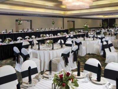 Crowne Plaza Indianapolis-airport By Ihg Indianápolis