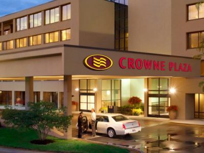 Crowne Plaza Indianapolis-airport By Ihg Hotel